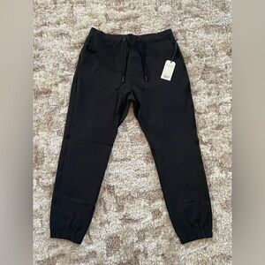 NWT Abercrombie & Fitch Men's Black The Traveler Jogger Pants